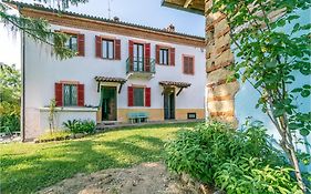 Gorgeous Apartment In Vignale Monferrato